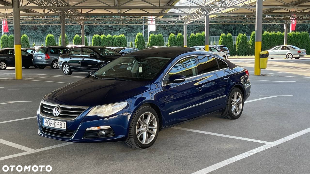 Volkswagen Passat - 2