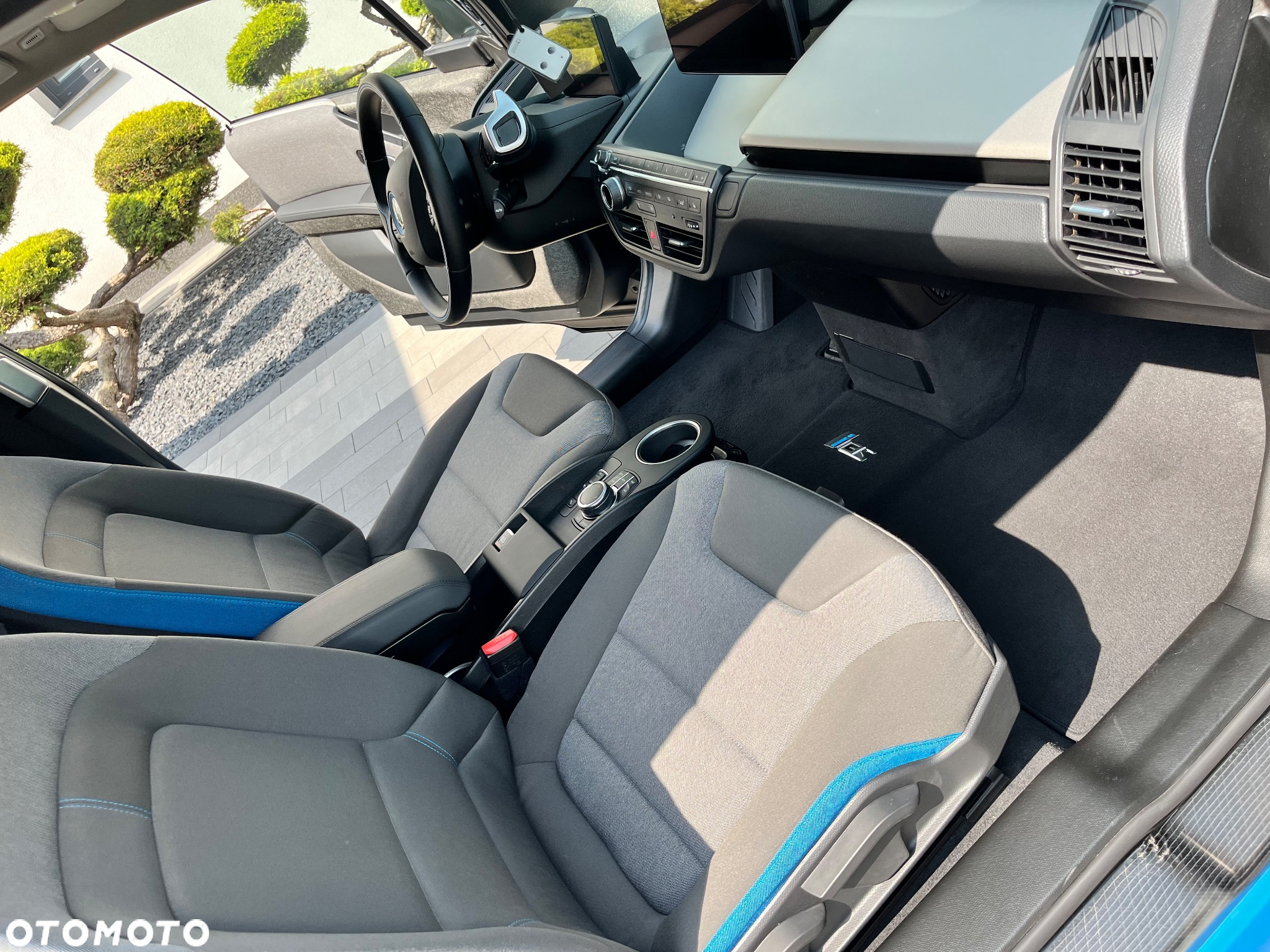 BMW i3 120 Ah - 12
