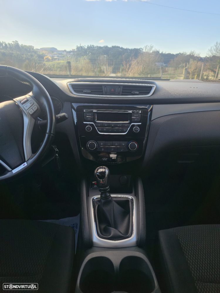 Nissan Qashqai 1.2 DIG-T TEKNA - 16