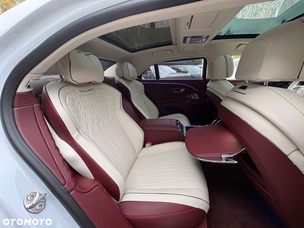 Bentley Flying Spur - 30