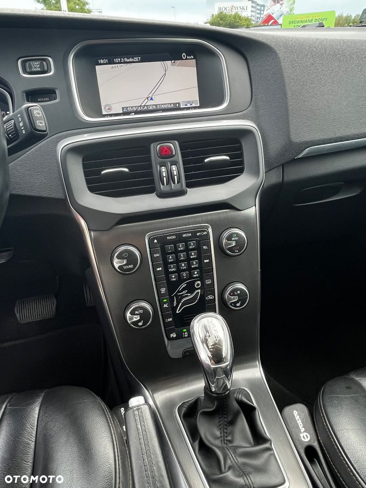 Volvo V40 D3 Summum - 5