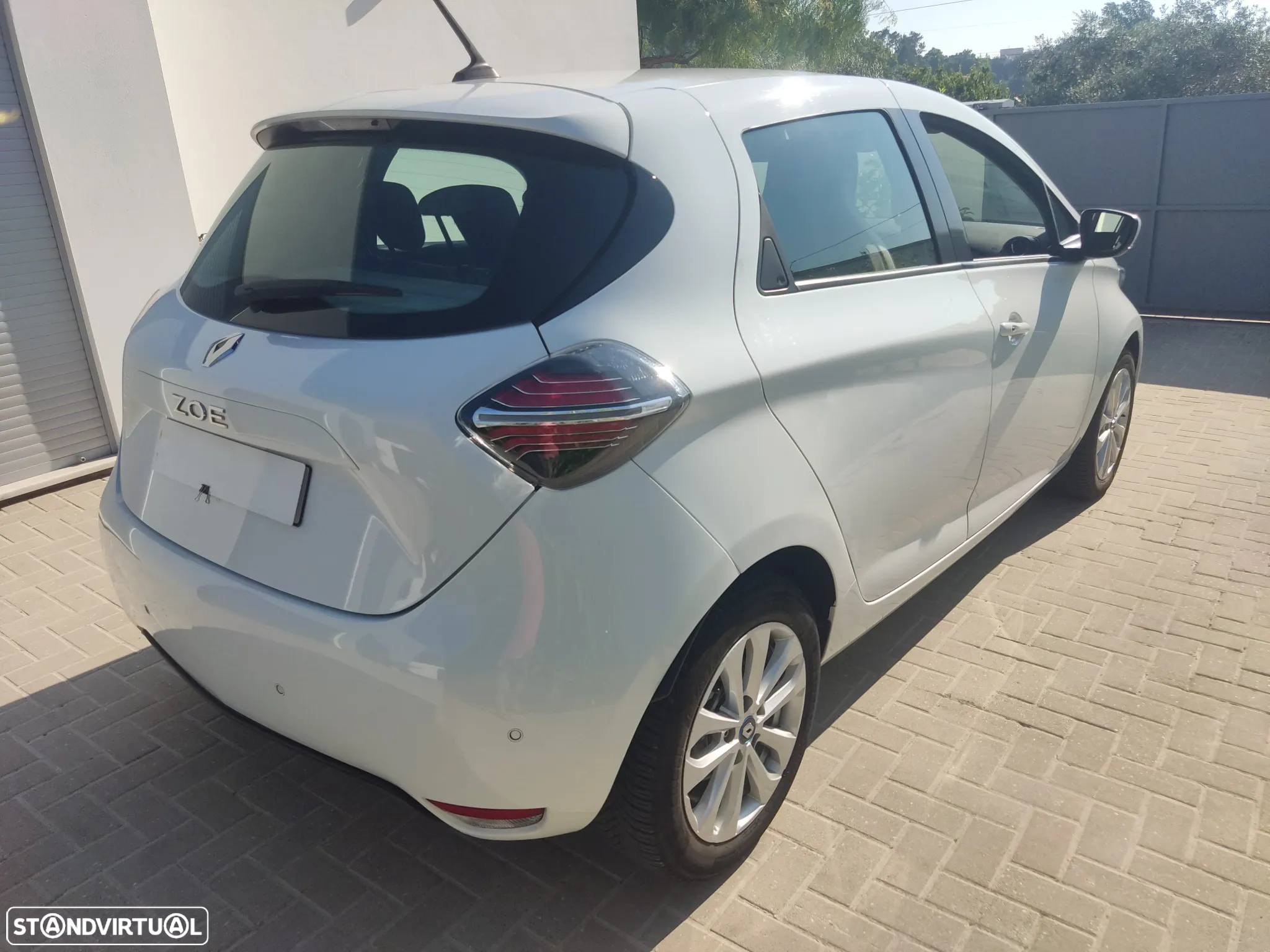 Renault Zoe (c/ Bateria) EV50 110hp Evolution - 9