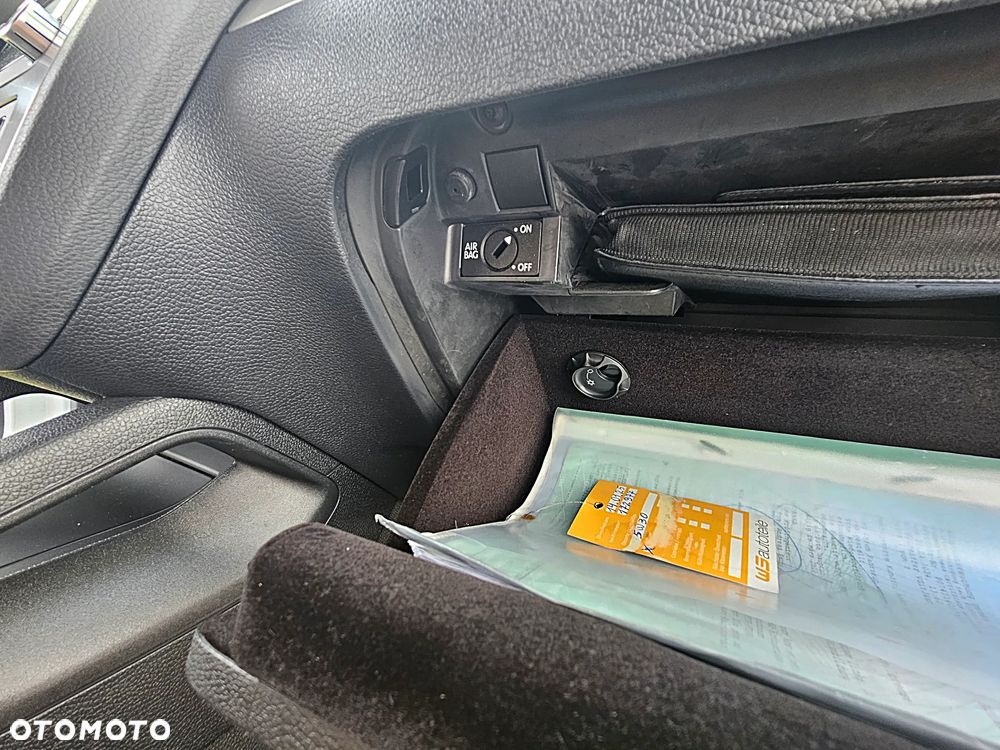 Volkswagen Scirocco 1.4 TSI DSG - 37