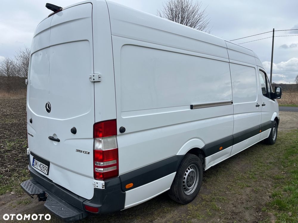 Mercedes-Benz Sprinter - 8