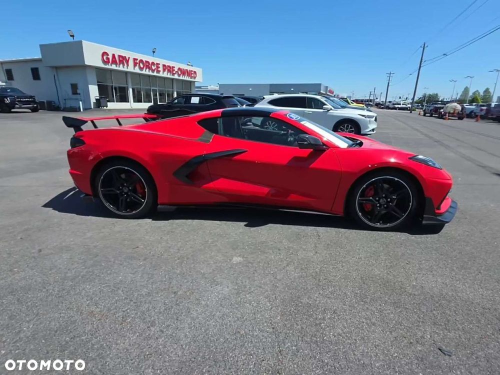 Chevrolet Corvette - 2