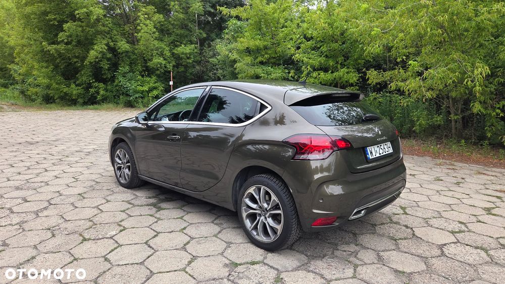 Citroën DS4 1.6 THP SportChic - 3