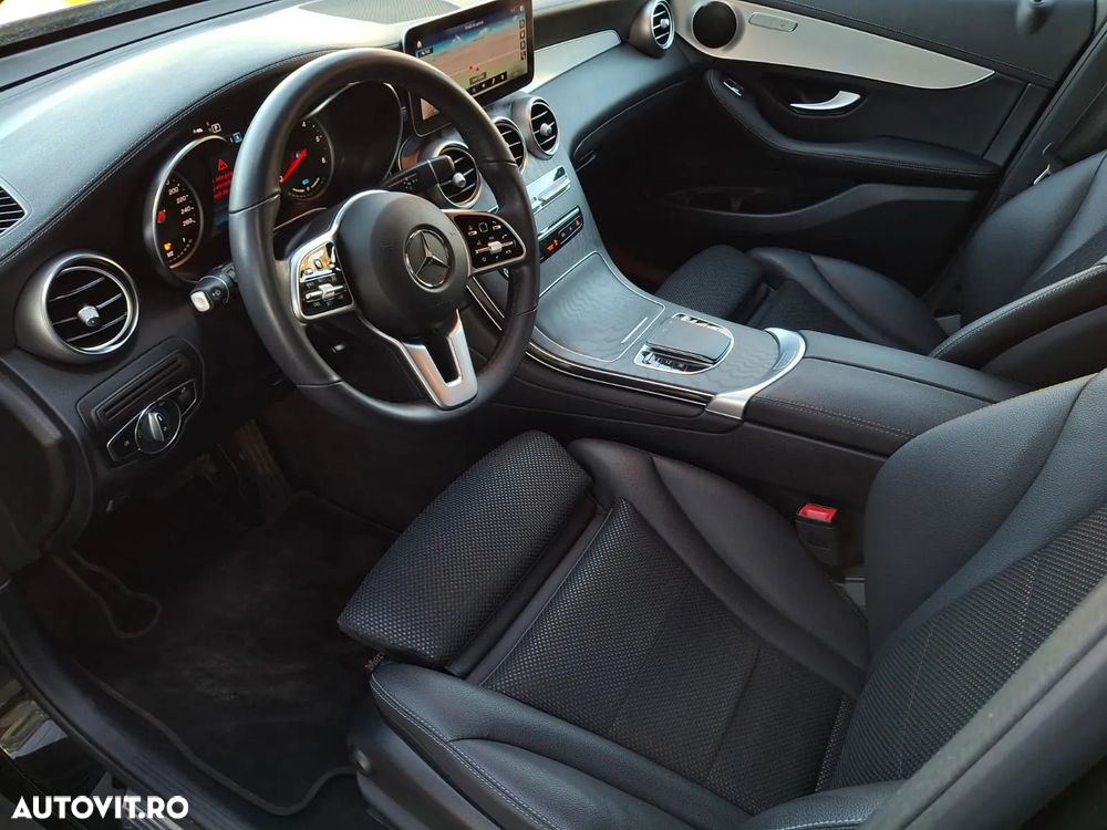 Mercedes-Benz GLC - 13