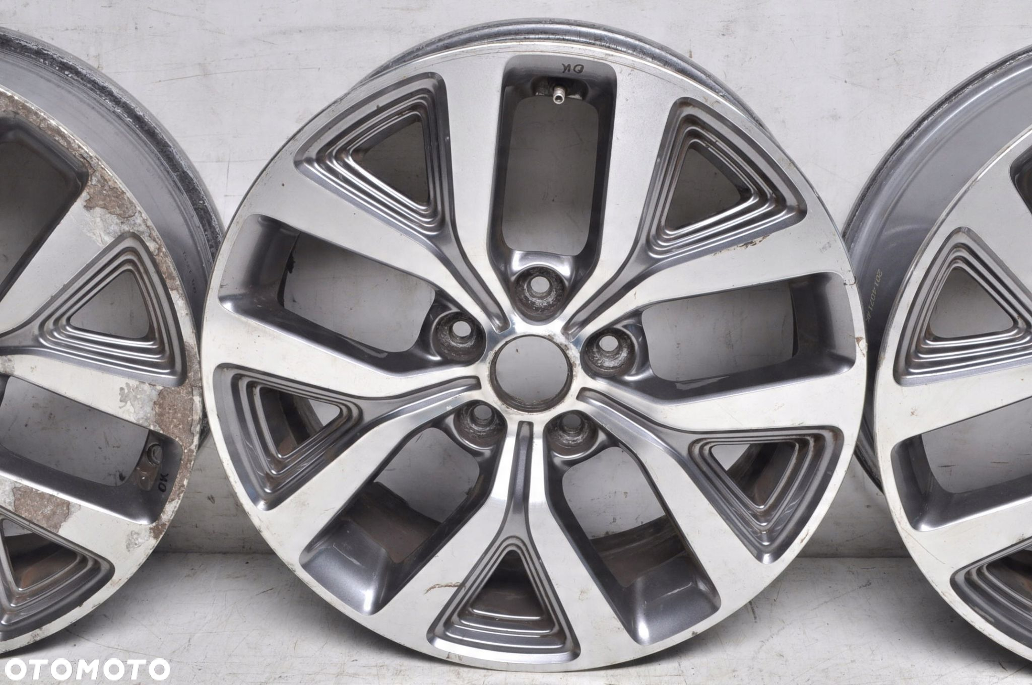 KIA CEED FELGI ALUMINIOWE 52910-3W610 OE 6.5" x 17" 5x114.3 ET 40 - 3