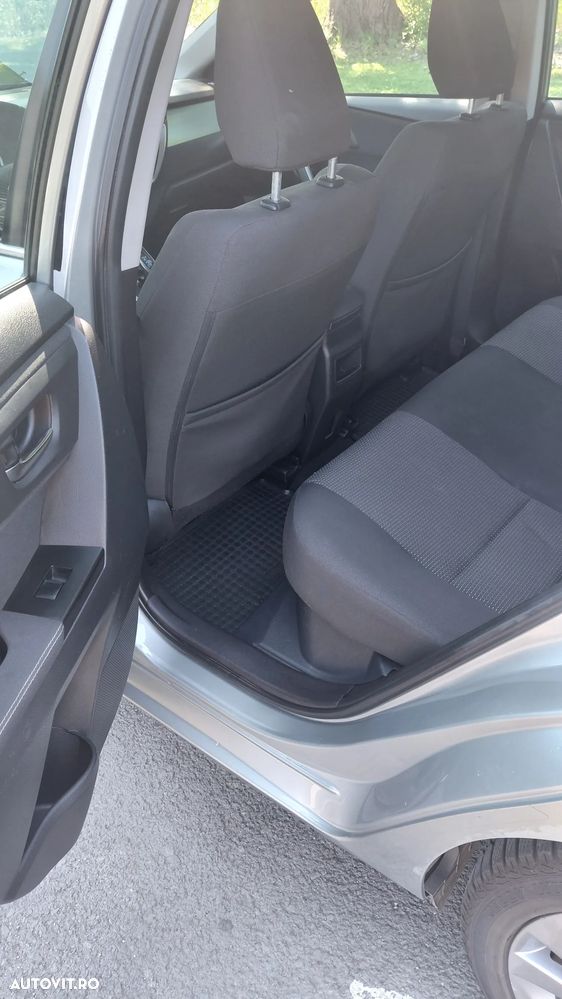 Toyota Auris 1.8 L VVT-i Luna - 13