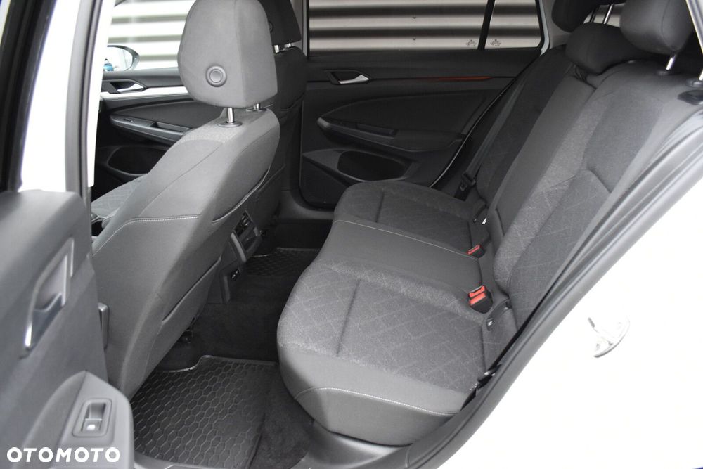 Volkswagen Golf Variant - 31