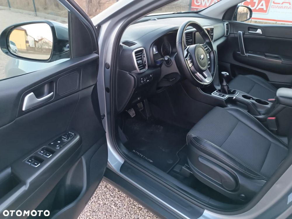 Kia Sportage 1.6 GDI 2WD DREAM-TEAM EDITION - 27