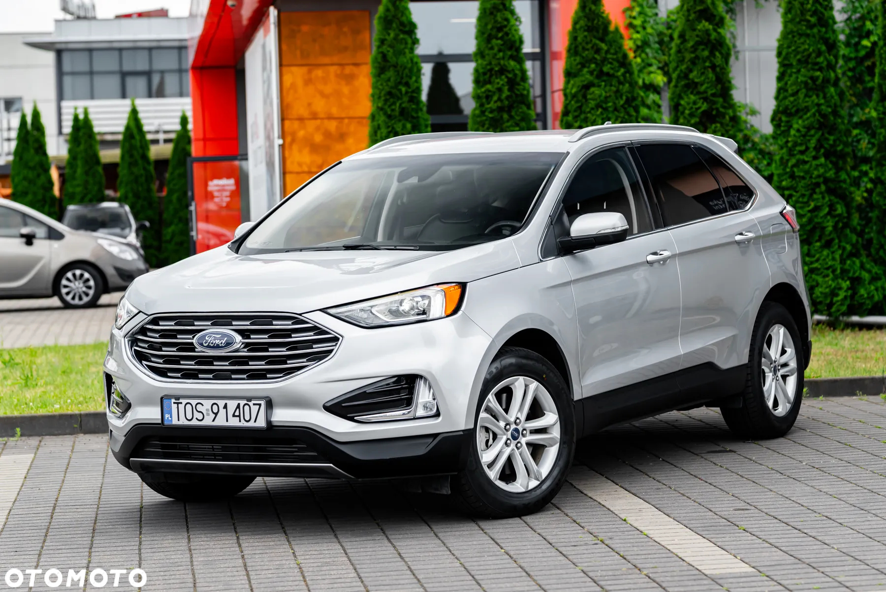 Ford Edge - 2