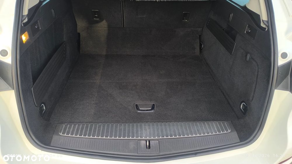 Opel Astra 2011