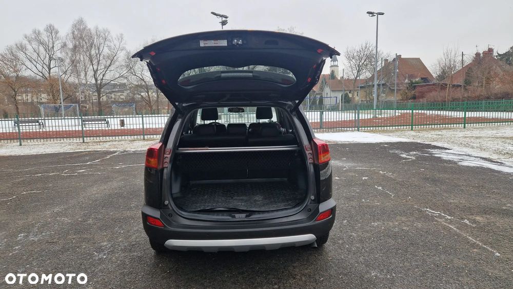 Toyota RAV4 2.0 D-4D Premium - 13