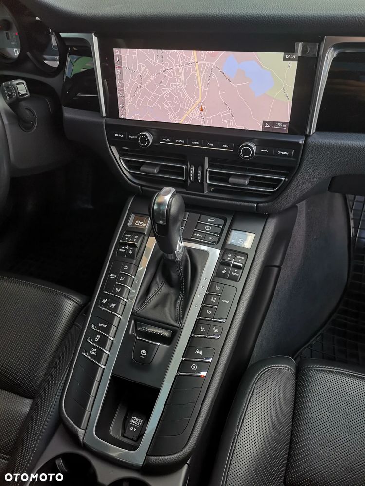 Porsche Macan S - 19