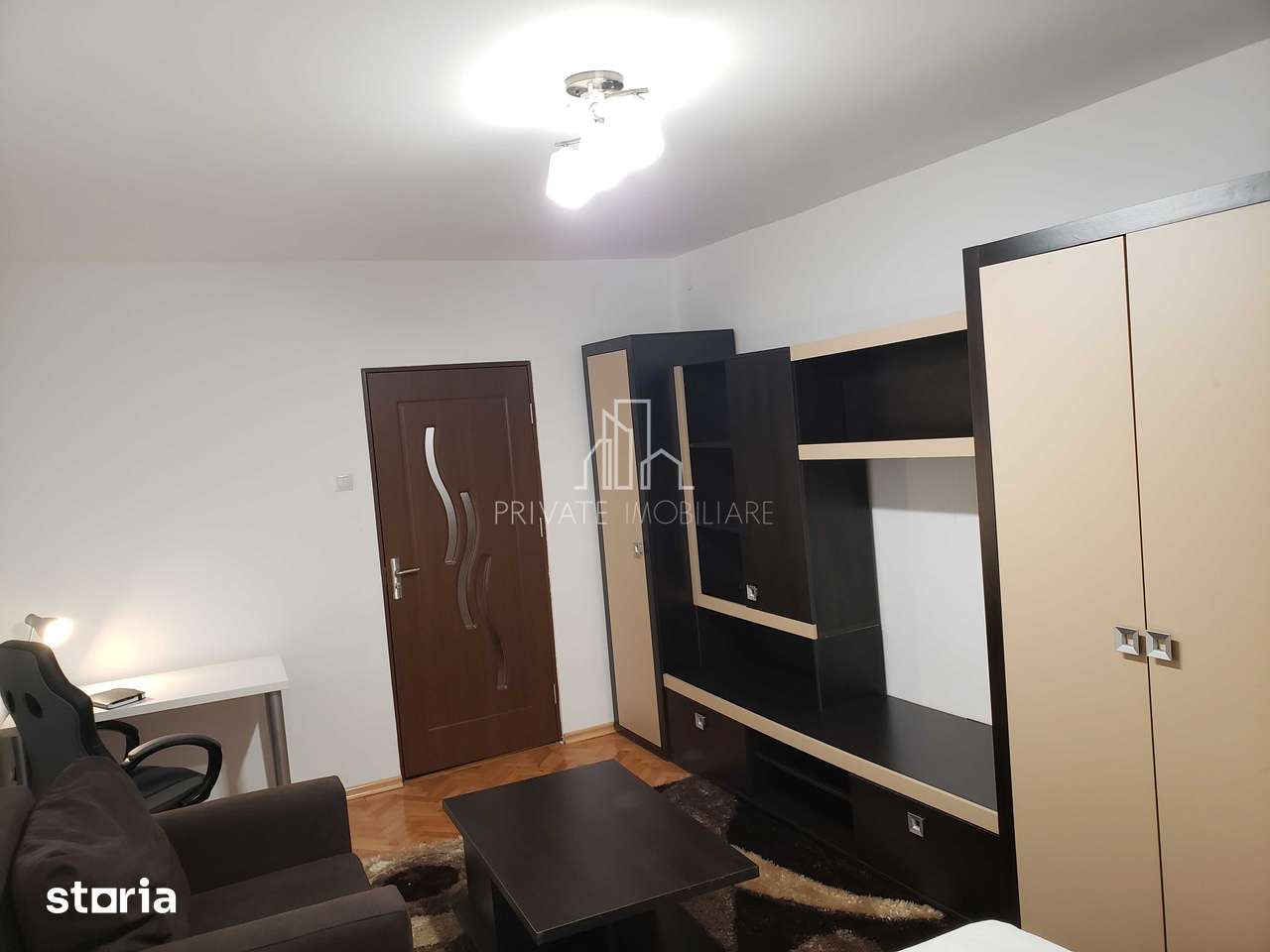 Apartament 2 cu Camere Decomandate De Inchiriat, Str Aregsului,Cornisa — fotografia 3