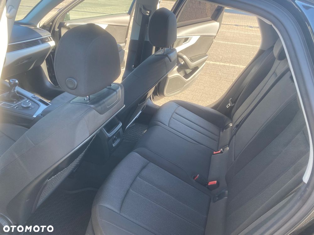 Audi A4 Limousine 2.0 TDI clean diesel - 14