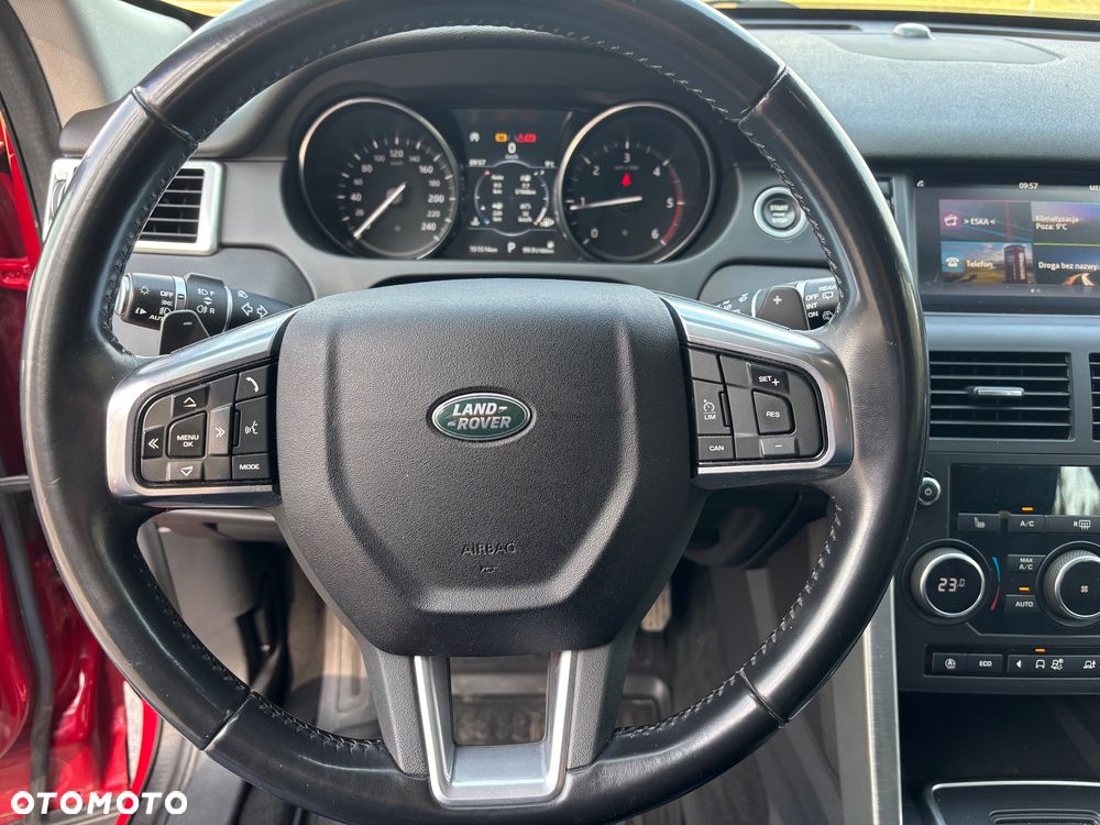 Land Rover Discovery Sport 2.0 TD4 SE - 17