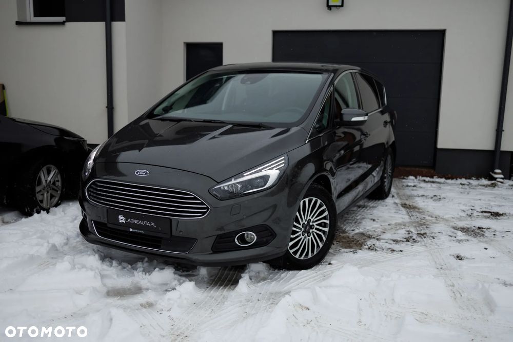 Ford S-Max 2.0 EcoBlue Titanium - 2