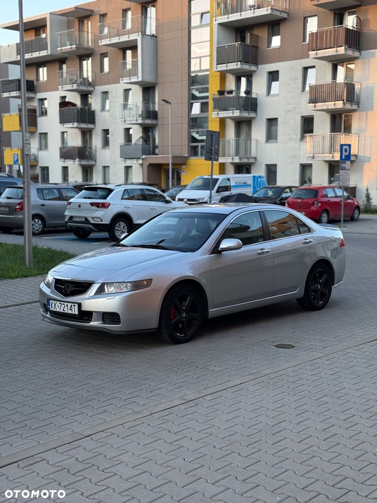 Honda Accord 2.0 Comfort - 1