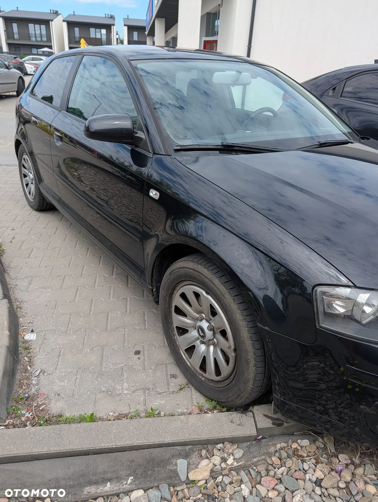 Audi A3 3-drzwiowe 1.9 TDIe DPF - 2