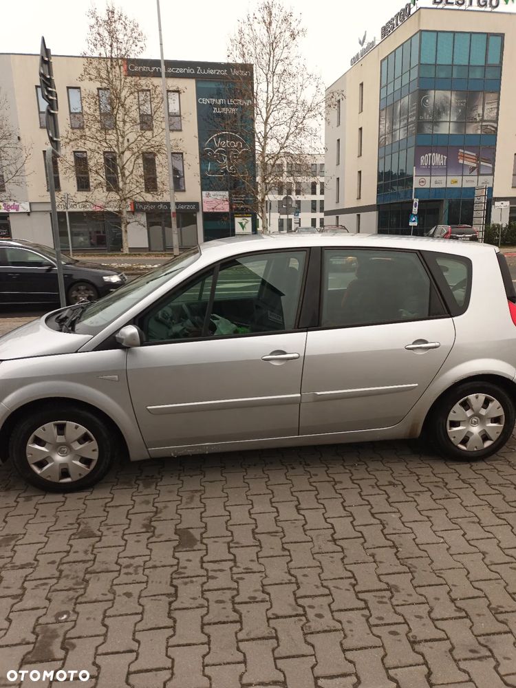 Renault Scenic - 3