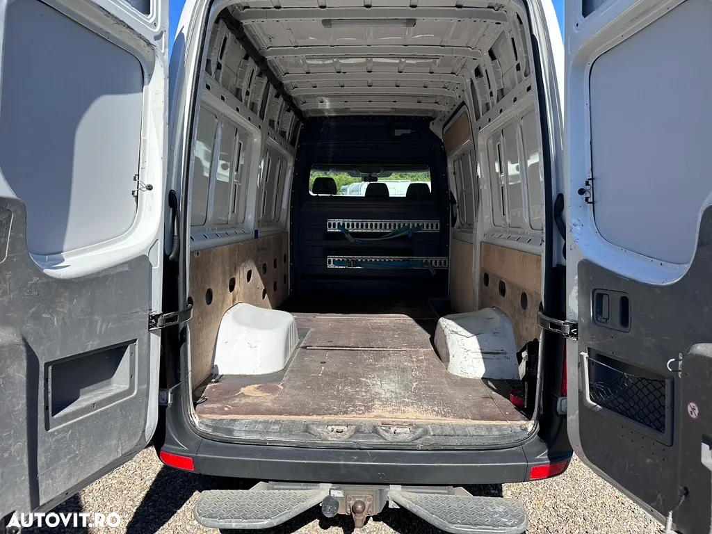 Volkswagen Crafter 5.0 CD Sasiu L3 dRWD 120kW - 10