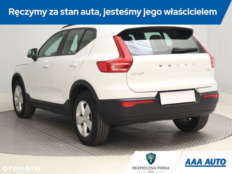 Volvo XC 40 - 6
