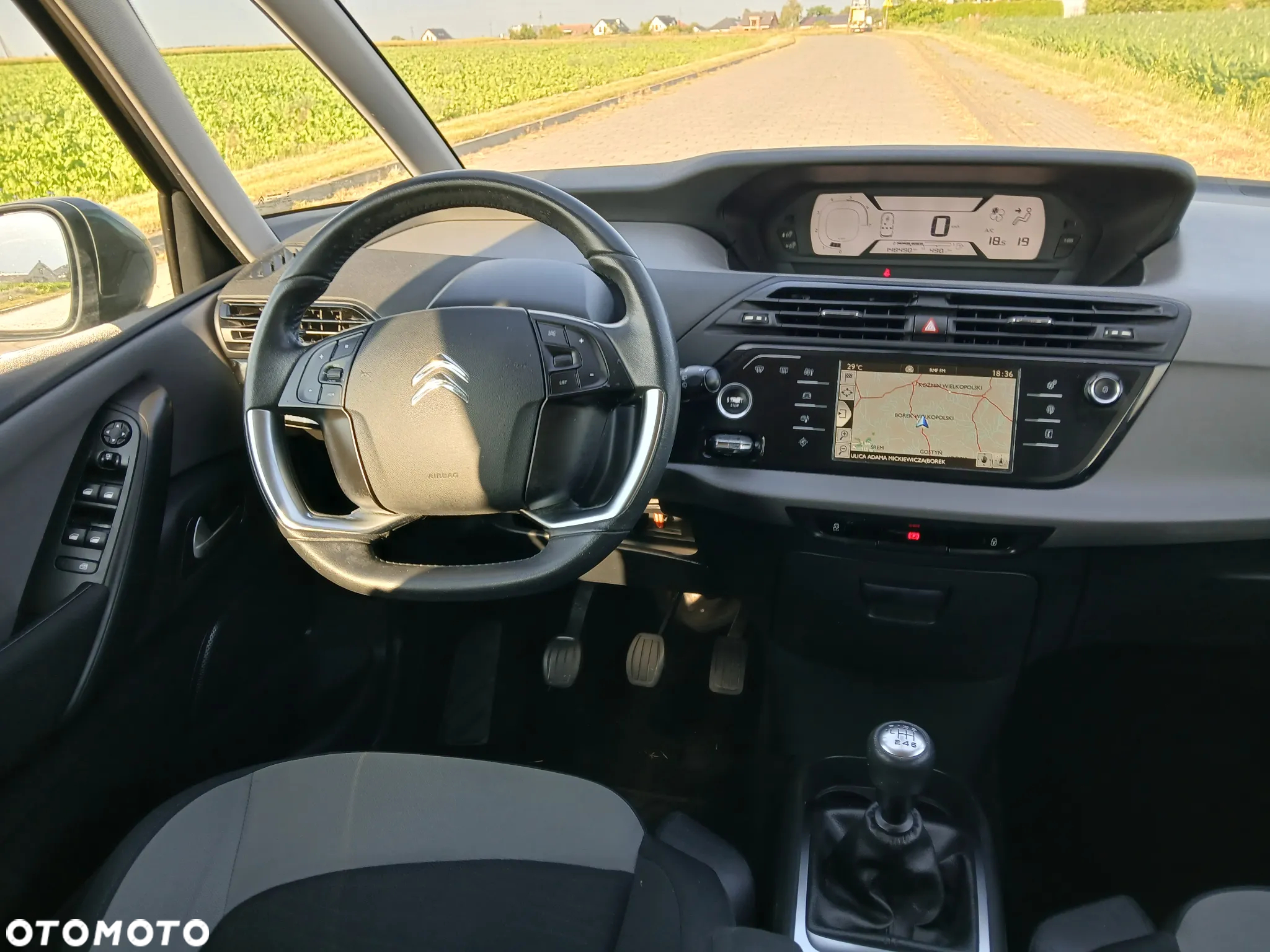 Citroën C4 Picasso BlueHDi 150 SELECTION - 8