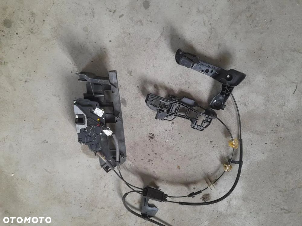 zamek drzwi lewy tył tylni  z klamkami Ford C-MAX MK2 II AM5A-U26413-CC - 2