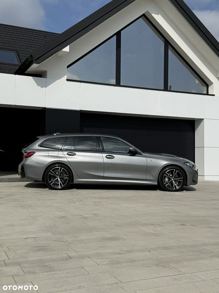 BMW Seria 3 330i xDrive M Sport sport - 26