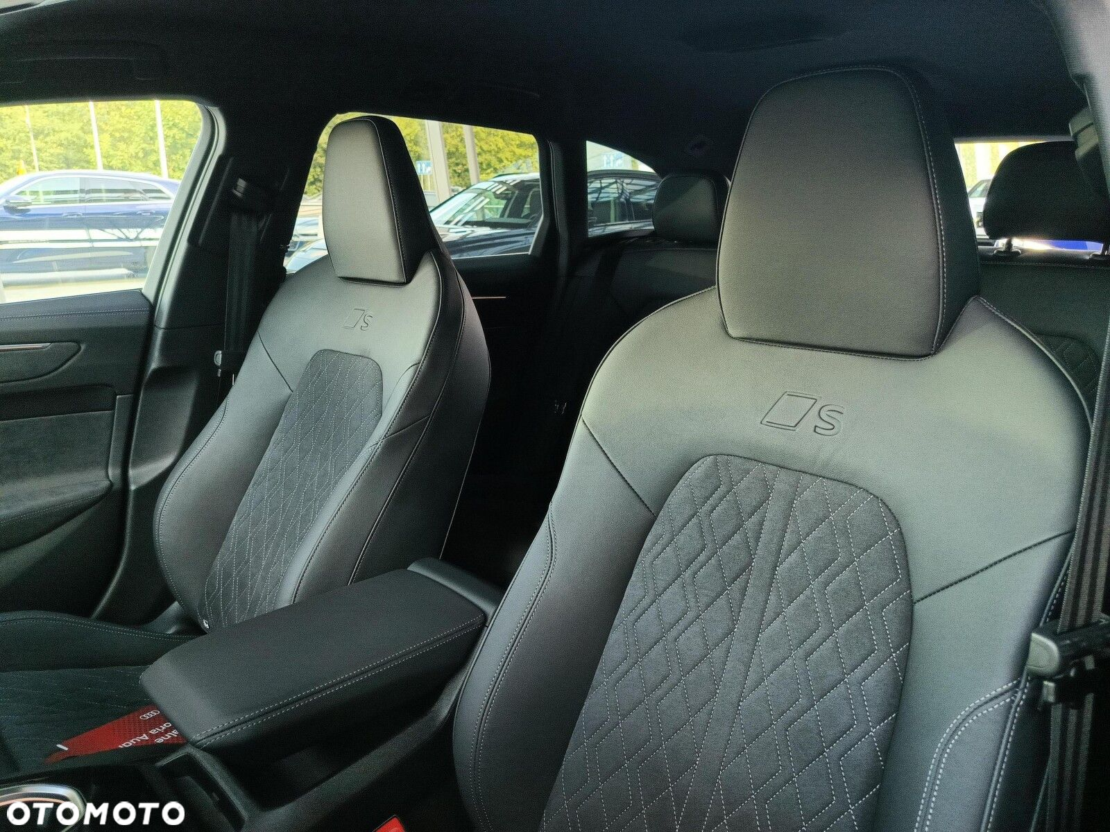 Audi A6 - 12