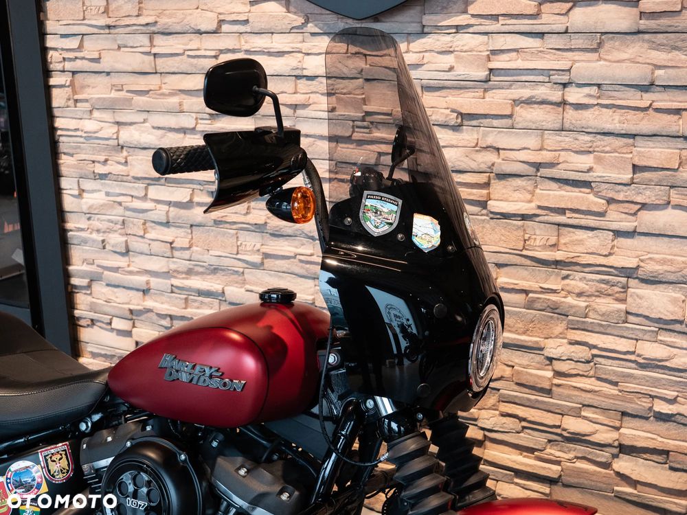 Harley-Davidson Softail Street Bob - 14