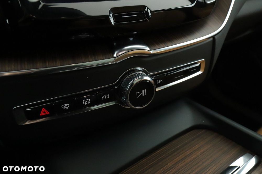 Volvo XC 60 - 15