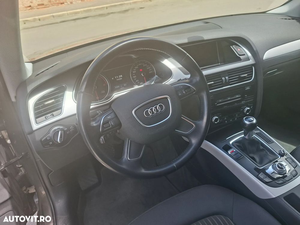 Audi A4 Avant 2.0 TDI quattro - 10