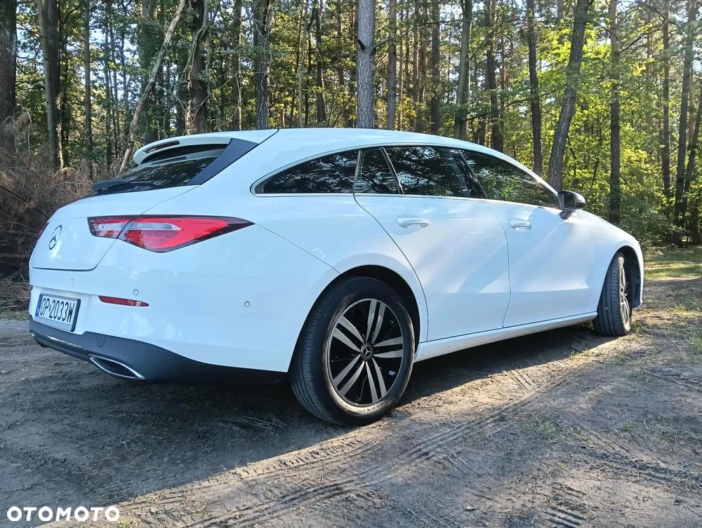 Mercedes-Benz CLA 200 d Shooting Brake 8G-DCT - 14