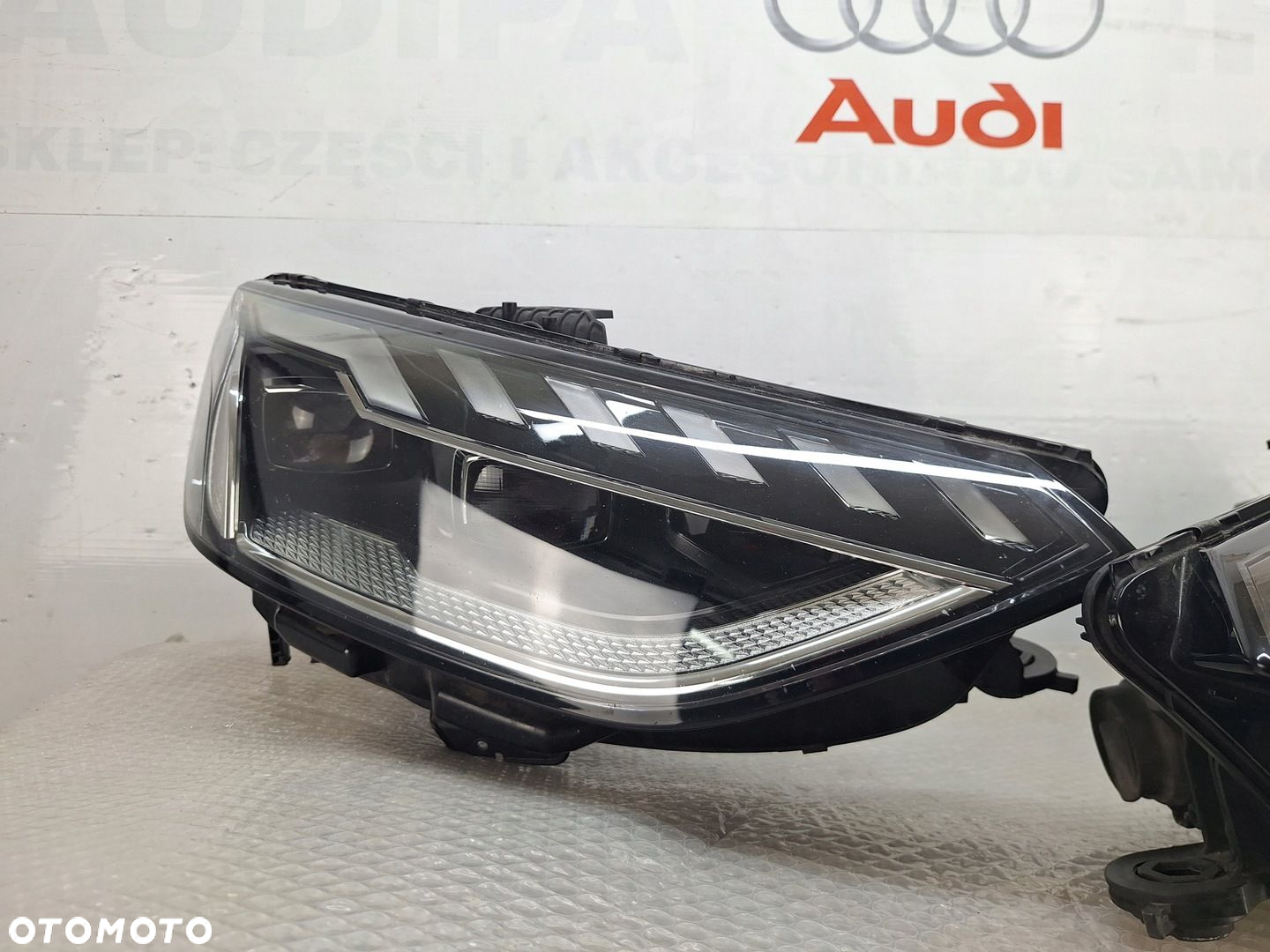 REFLEKTOR FULL LED AUDI A4 S4 B9 8W 8W0 2020-2024 LIFT PO LIFTINGU MATRIX - 3