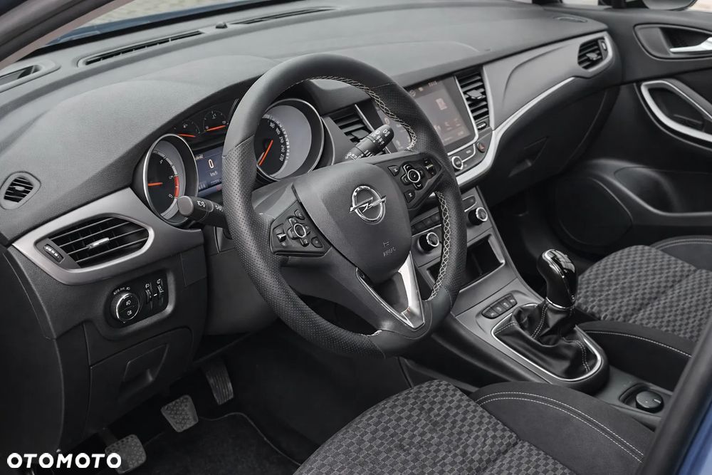 Opel Astra 1.6 CDTI DPF ecoFLEX TourerStart/Stop Exklusiv - 11