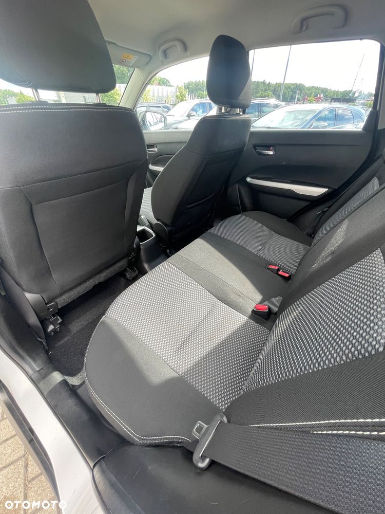 Suzuki Vitara 1.6 DDiS (4x4) Allgrip Comfort+ - 16