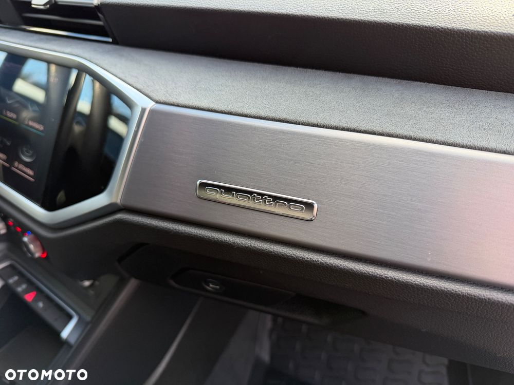 Audi Q3 40 TDI Quattro S Line S tronic - 18