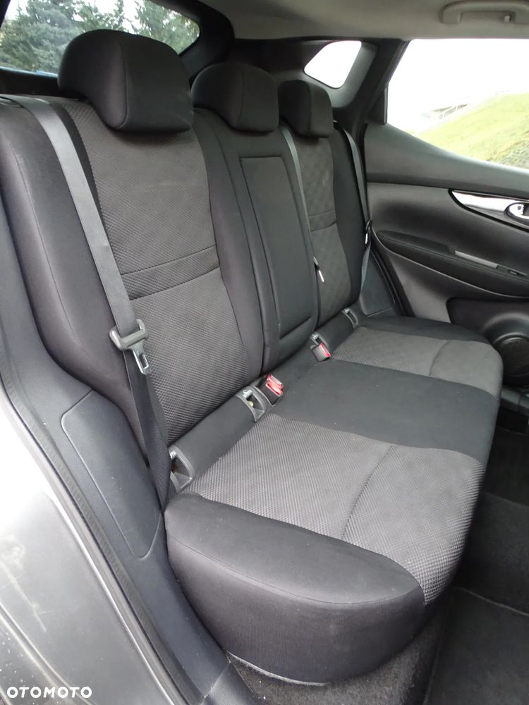 Nissan Qashqai 1.2 DIG-T Xtronic TEKNA+ - 24