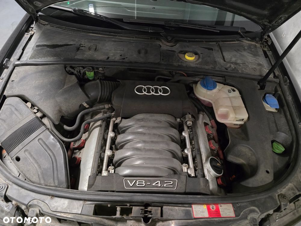Audi S4 Avant 4.2 Quattro - 26