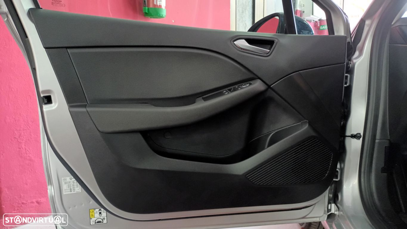 Renault Clio 1.0 TCe Intens - 26