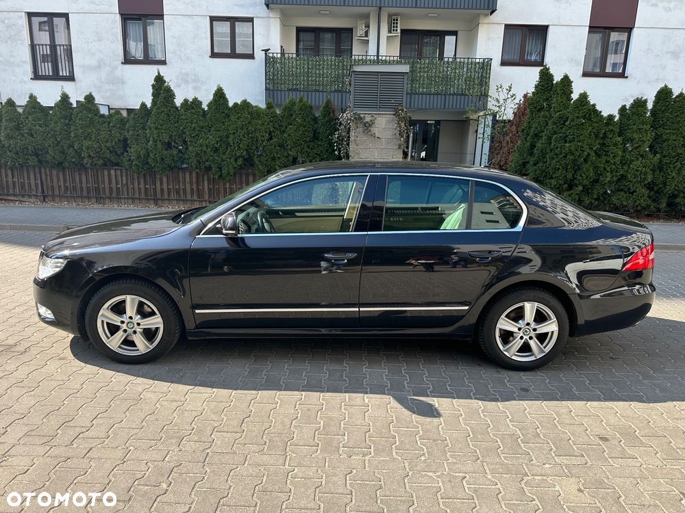 Skoda Superb 1.8 TSI Elegance DSG - 13
