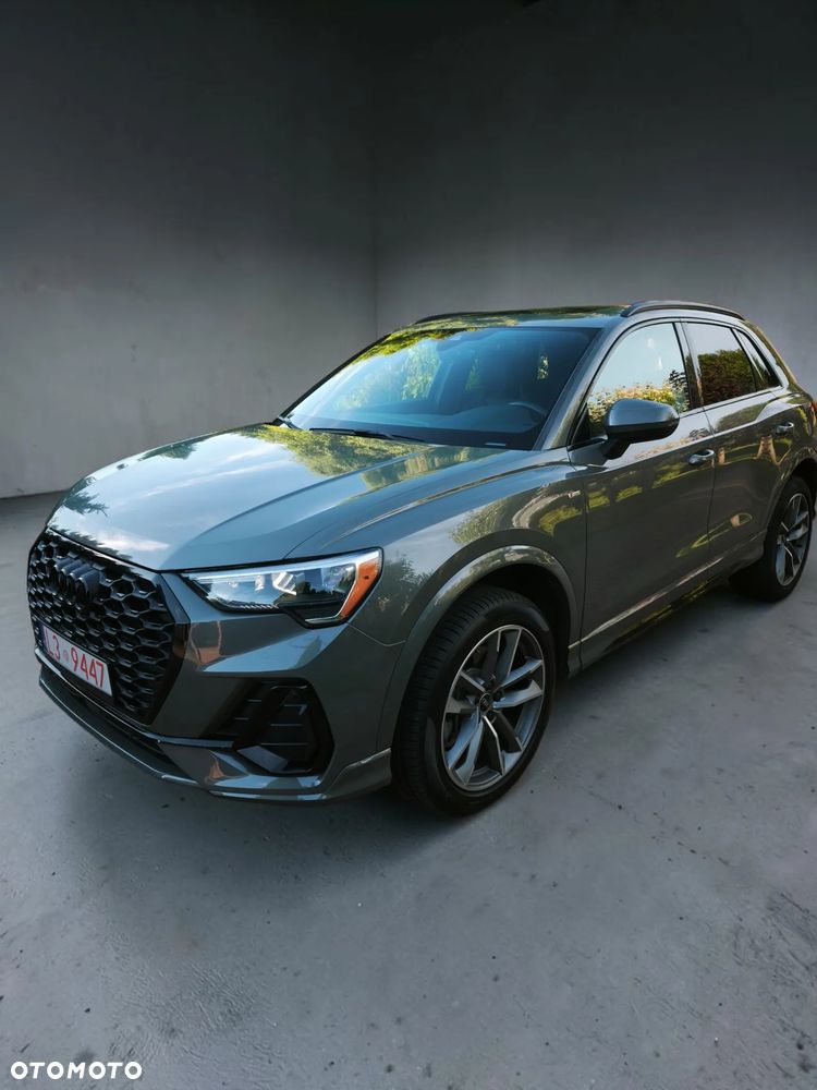 Audi Q3 - 1