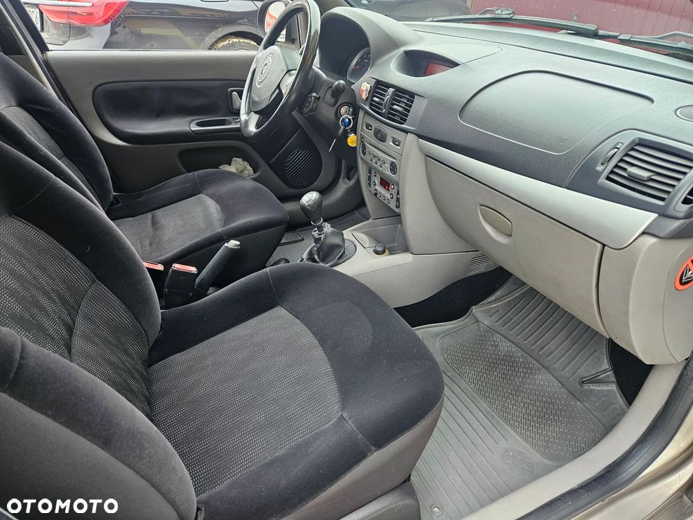 Renault Thalia 1.2 16V Authentique Euro5 - 9