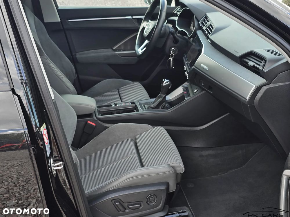 Audi Q3 40 TDI Quattro S Line S tronic - 39