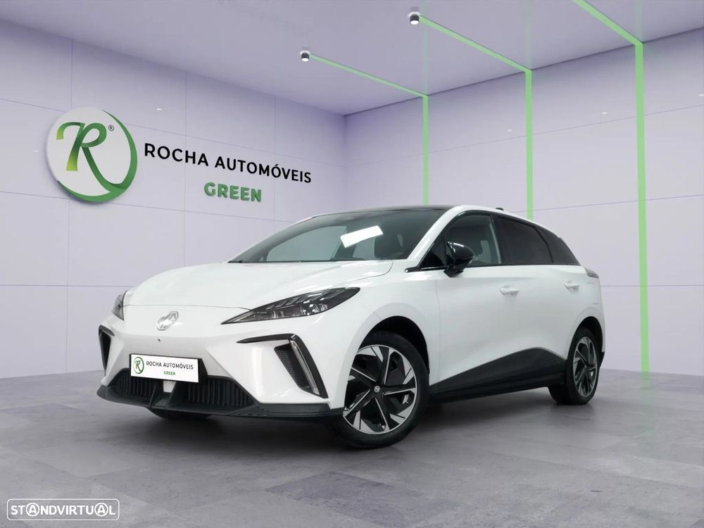 MG MG4 64 kWh Luxury - 2