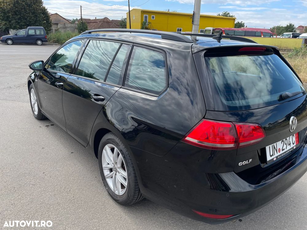 Volkswagen Golf 1.6 TDI BlueMotion Comfortline - 9