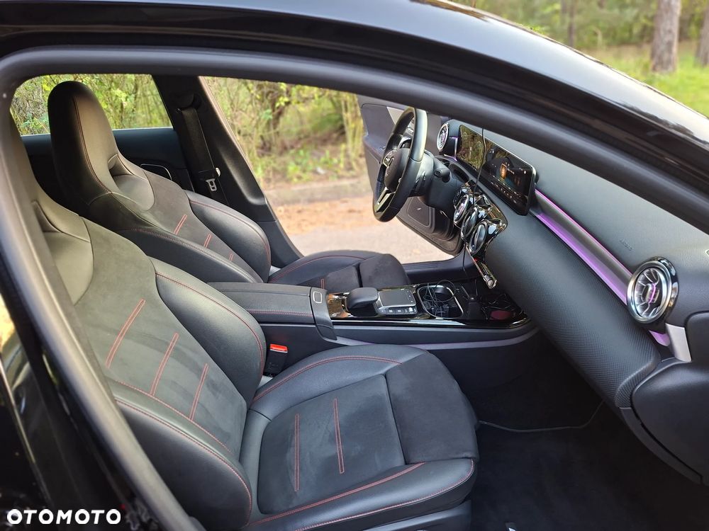 Mercedes-Benz Klasa A 250 4Matic 7G-DCT AMG Line - 9